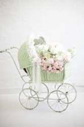 8m81ykjs 1747254171 Baby Antique Carriage - Small
