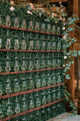 gcgpr5v9 1747247783 Green Champagne Wall Base