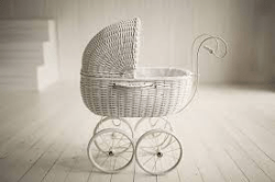lhepqjkl 1747254171 Baby Antique Carriage - Small
